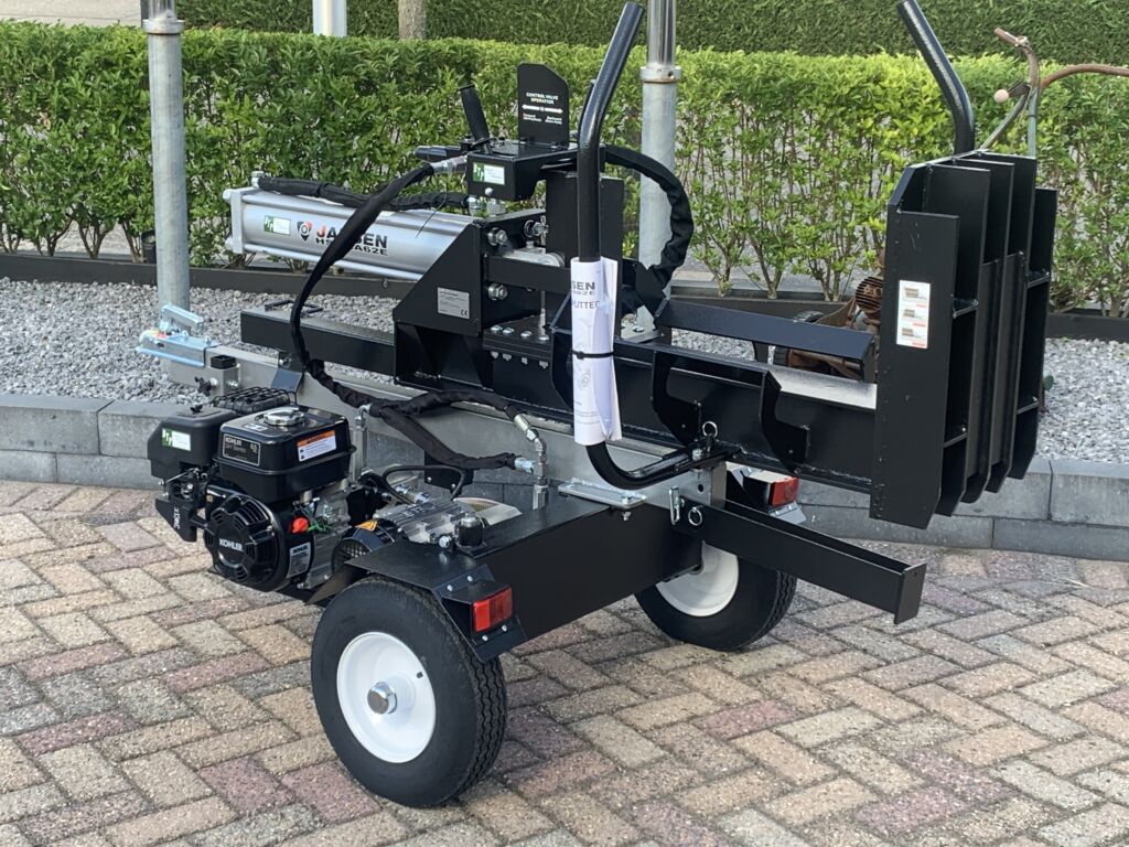 Houtklover Benzine Elektro 22t Blokland Tuin En Parkmachines